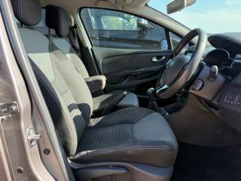 Used Renault Clio 2015 for sale - 75067546: Photo