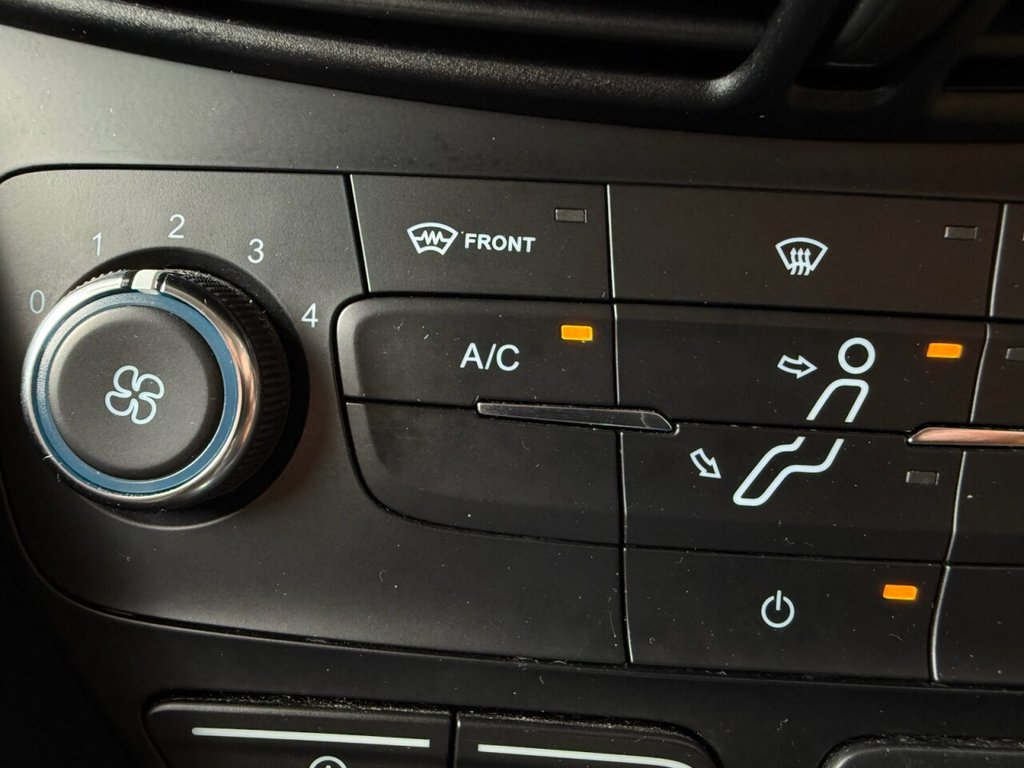 Used Ford Grand C-Max 2015 for sale - 77835032: Photo 22