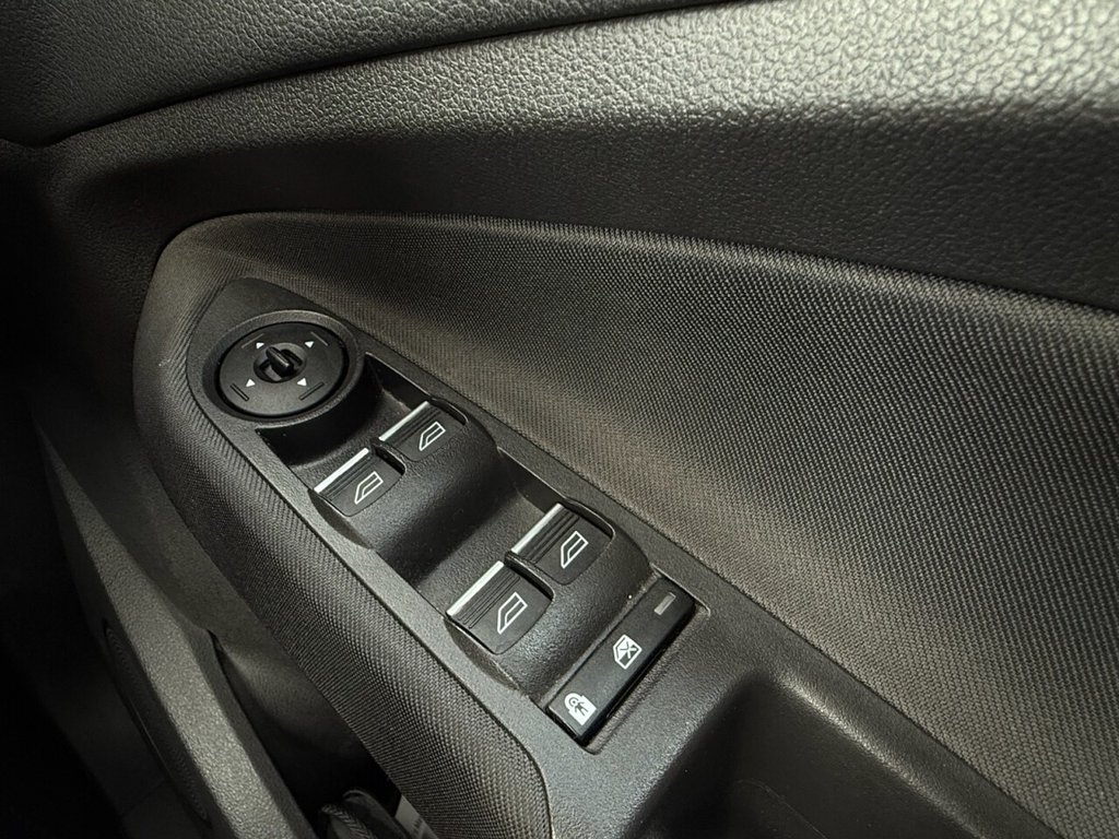 Used Ford Grand C-Max 2015 for sale - 77835032: Photo 27