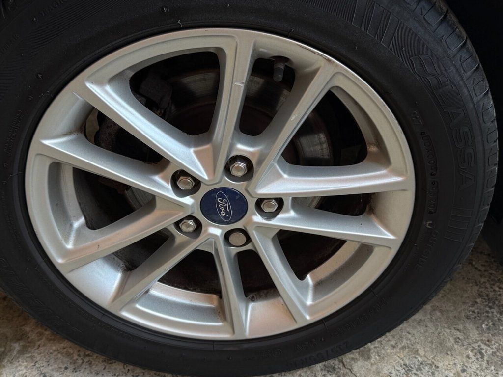 Used Ford Grand C-Max 2015 for sale - 77835032: Photo 30