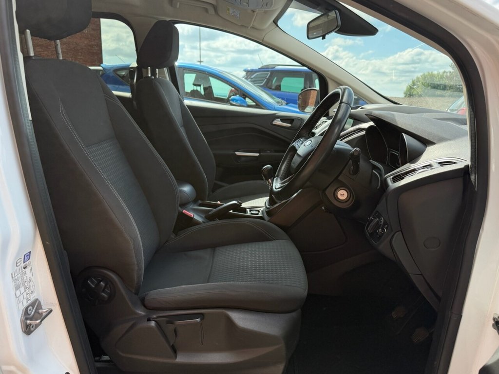 Used Ford Grand C-Max 2015 for sale - 77835032: Photo 9