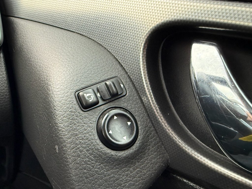 Used Nissan Qashqai 2018 for sale - 76950711: Photo 13