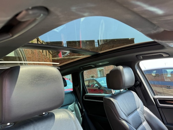 Used Volkswagen Touareg 2017 for sale - 75259277: Photo 16