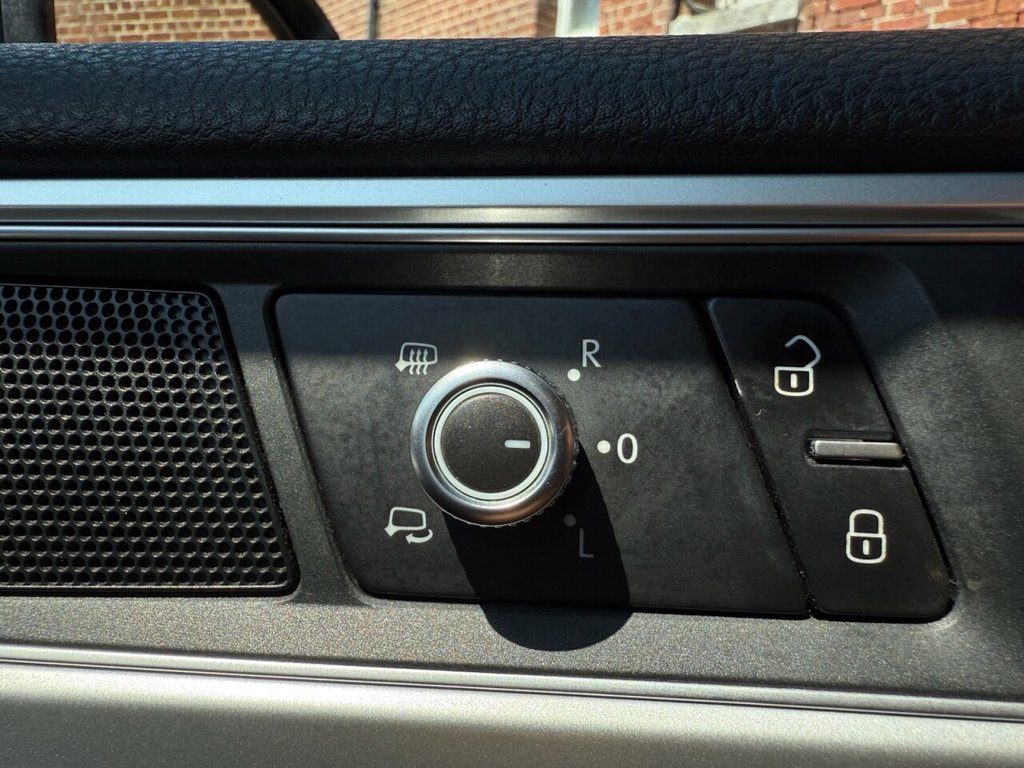Vehicle 29
