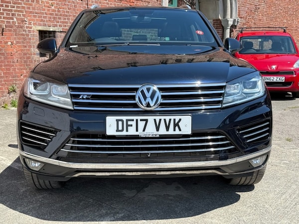 Used Volkswagen Touareg 2017 for sale - 75259277: Photo 2