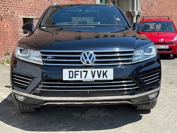 Used Volkswagen Touareg 2017 for sale - 75259277: Photo