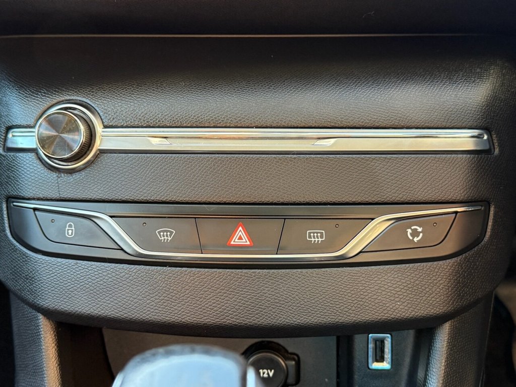 Used Peugeot 308 2014 for sale - 76655206: Photo 15