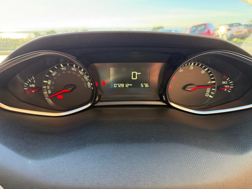 Used Peugeot 308 2014 for sale - 76655206: Photo 28