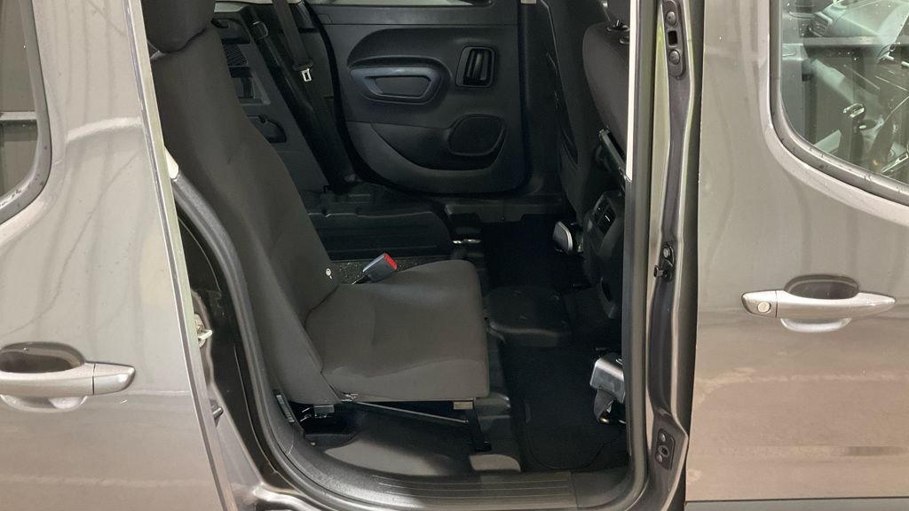 Used Peugeot Rifter 2019 for sale - 77172012: Photo 8