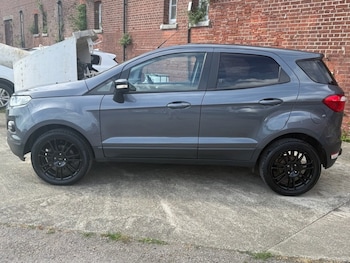 Used Ford Ecosport 2017 for sale - 79072487: Photo