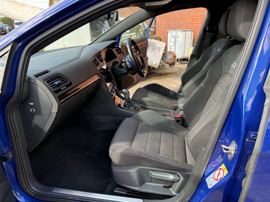 Used Volkswagen Golf 2020 for sale - 78056421: Photo 12