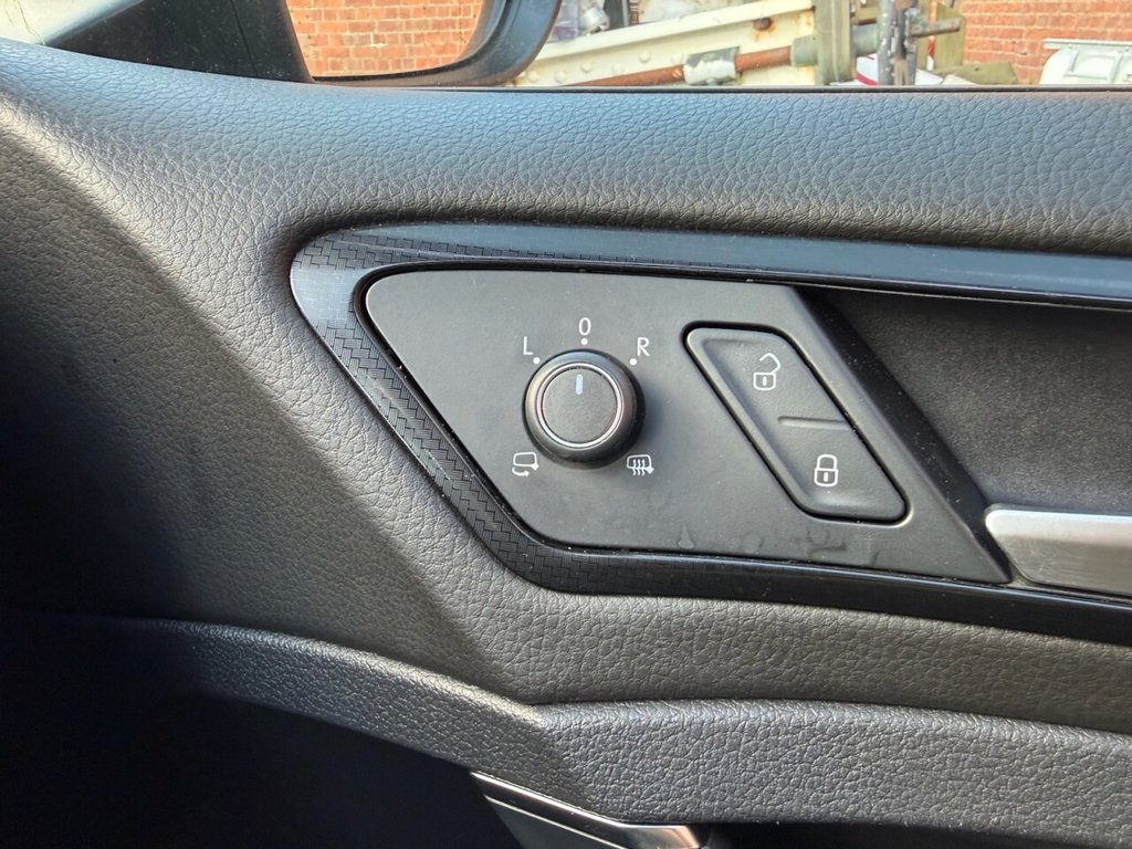 Used Volkswagen Golf 2020 for sale - 78056421: Photo 20