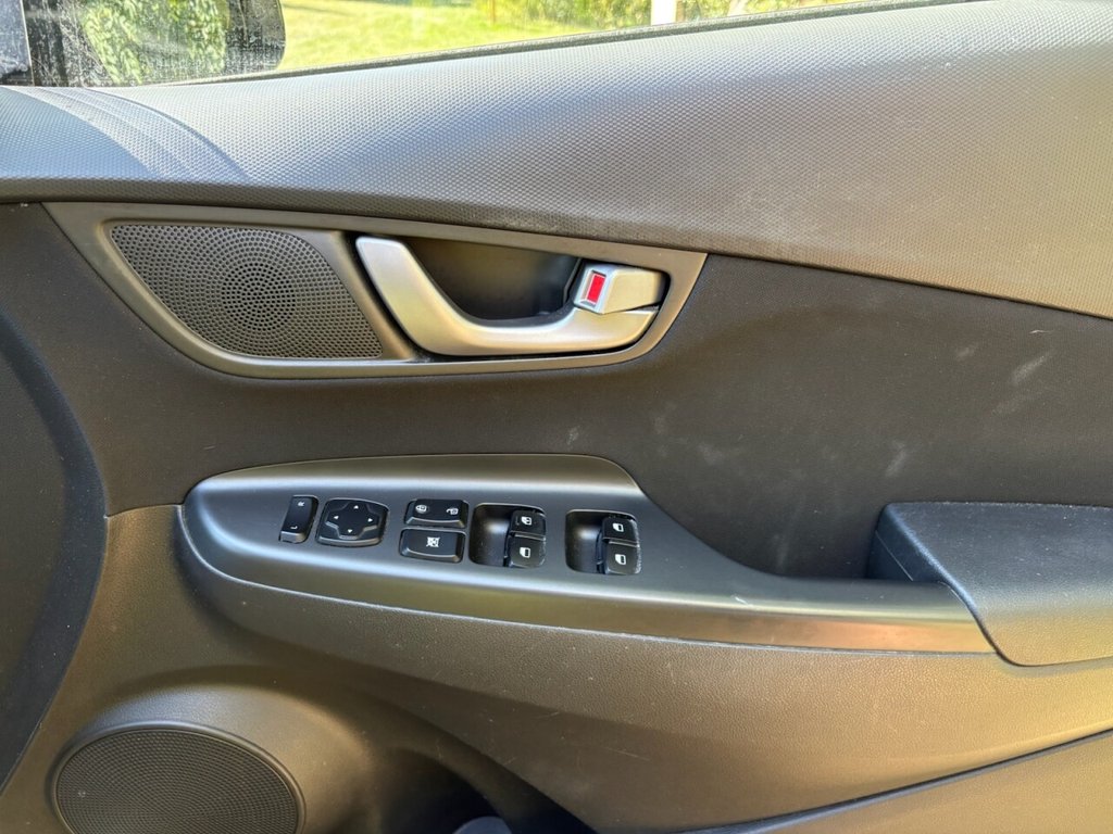 Used Hyundai KONA 2018 for sale - 76509422: Photo 28