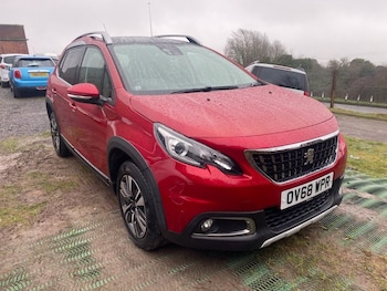 Used Peugeot 2008 2019 for sale - 77452368: Photo