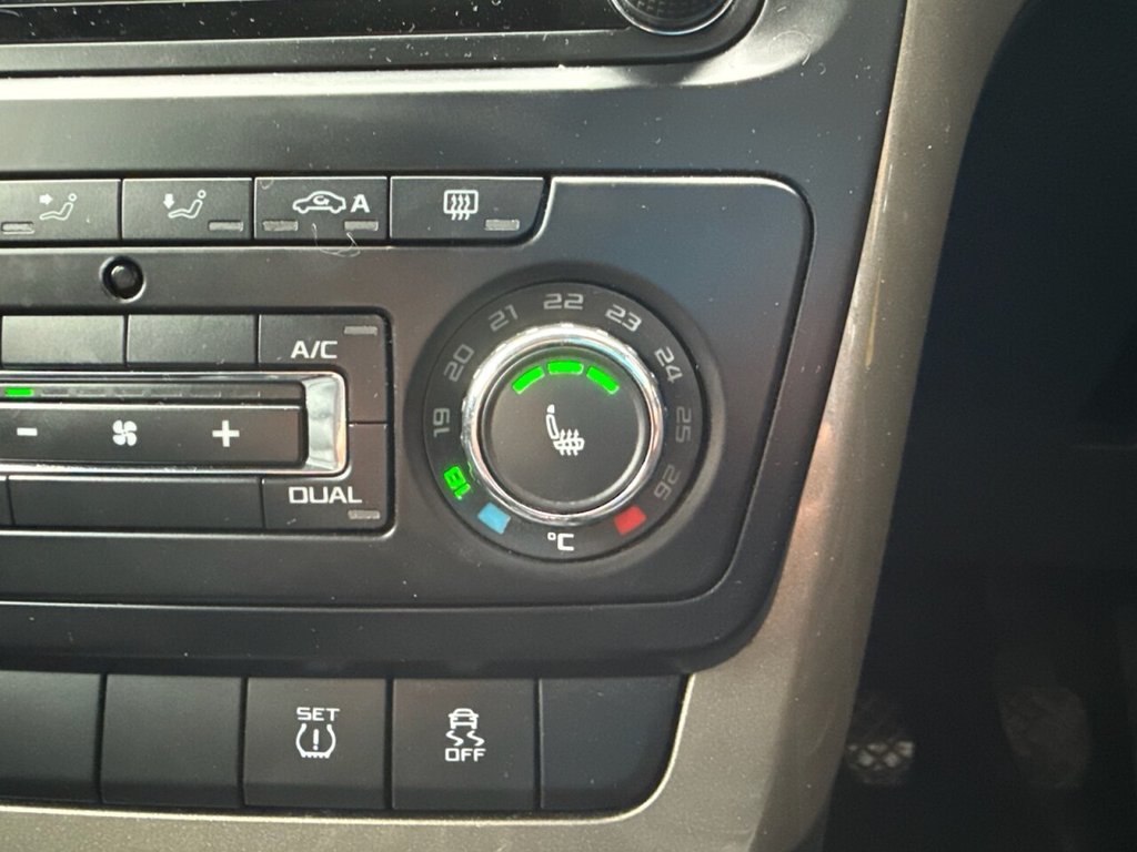 Used Skoda Yeti 2016 for sale - 77188377: Photo 17