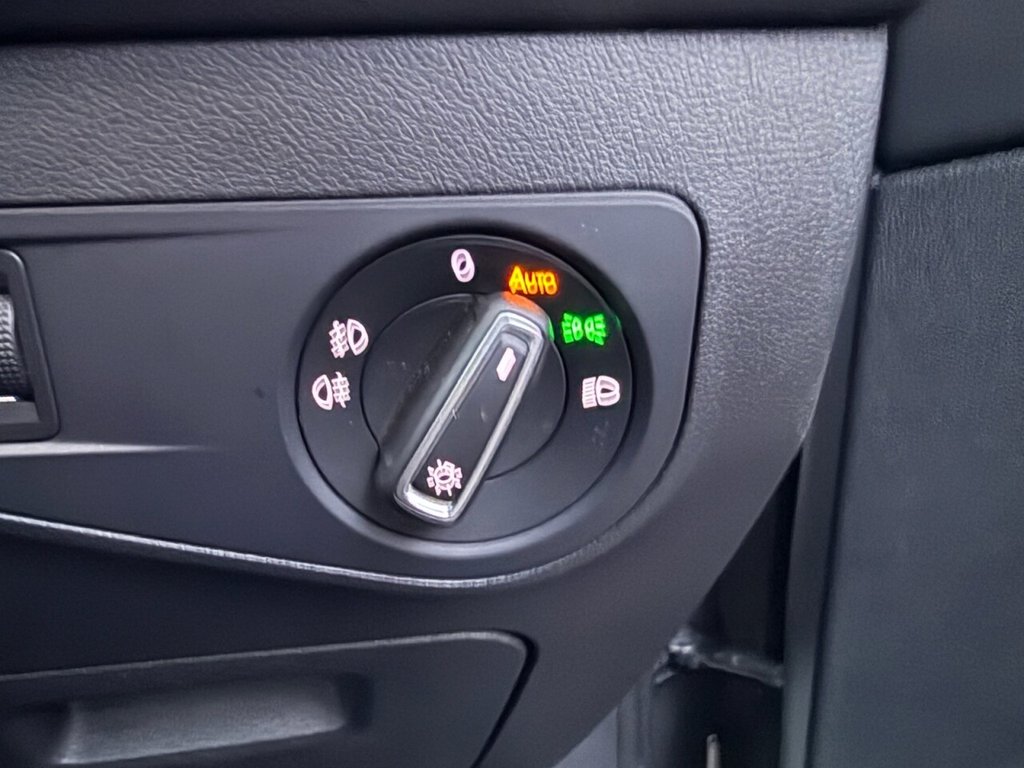 Used Volkswagen Tiguan 2016 for sale - 77227020: Photo 11