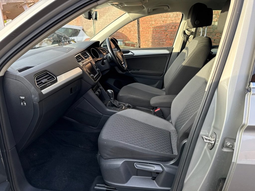 Used Volkswagen Tiguan 2016 for sale - 77227020: Photo 12