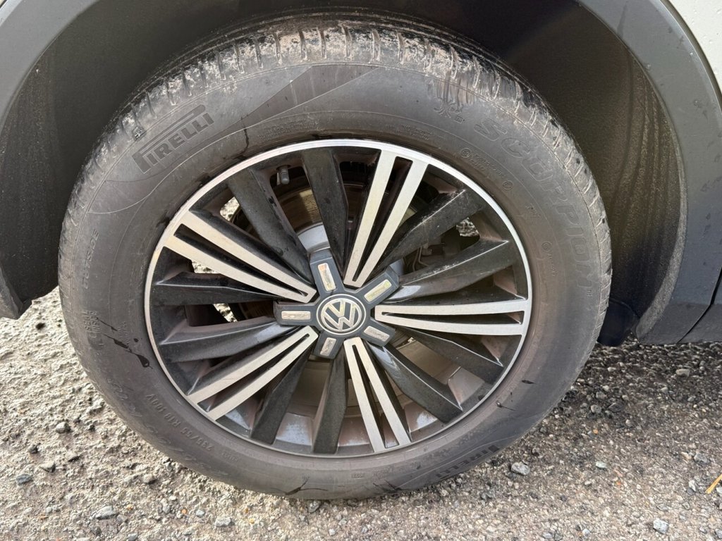 Used Volkswagen Tiguan 2016 for sale - 77227020: Photo 35