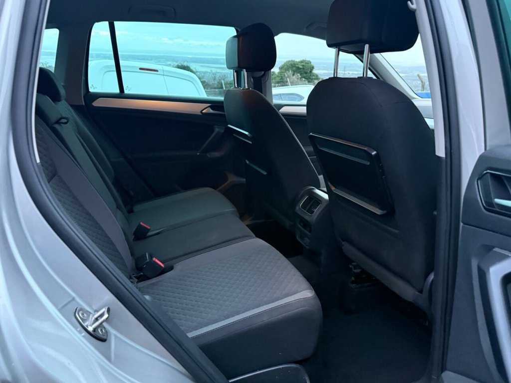 Used Volkswagen Tiguan 2016 for sale - 77227020: Photo 5