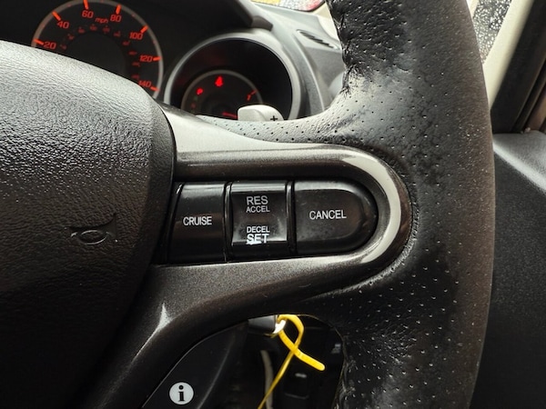 Used Honda Jazz 2013 for sale - 75370438: Photo 21