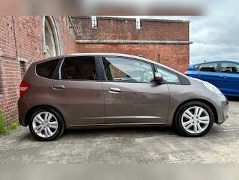 Used Honda Jazz 2013 for sale - 75370438: Photo