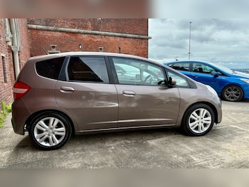 Used Honda Jazz 2013 for sale - 75370438: Photo