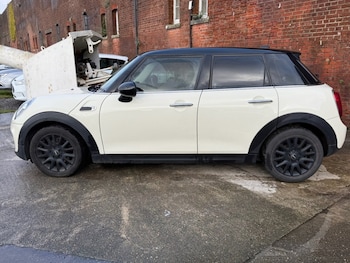 Used MINI Hatch 2018 for sale - 77302218: Photo