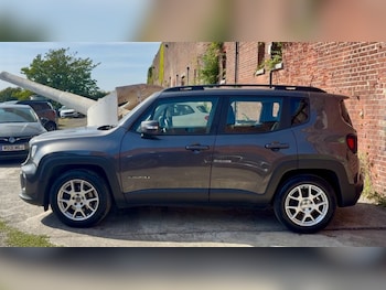 Used Jeep Renegade 2018 for sale - 79114290: Photo