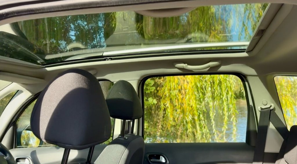 Used Citroen C3 Picasso 2014 for sale - 76430155: Photo 5