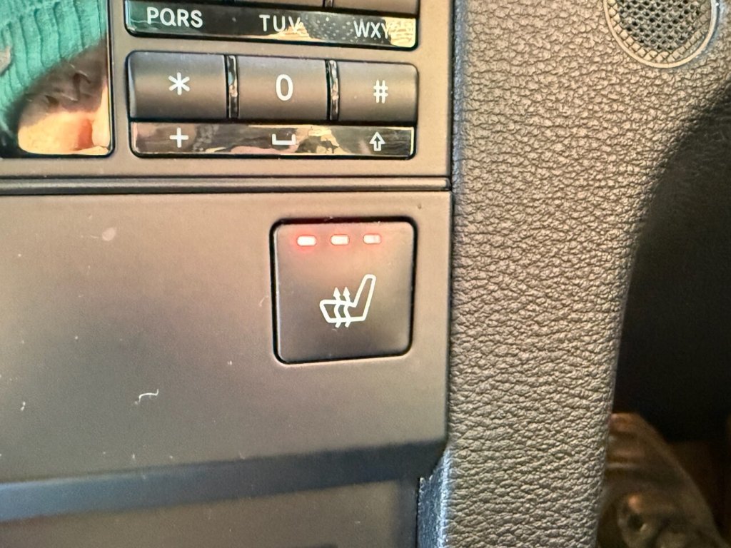 Used Mercedes-Benz E Class 2013 for sale - 76655434: Photo 17