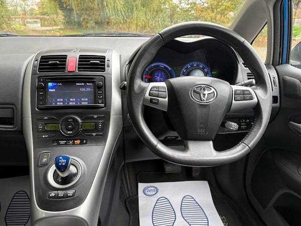 Used Toyota Auris 2012 for sale - 76235671: Photo 9