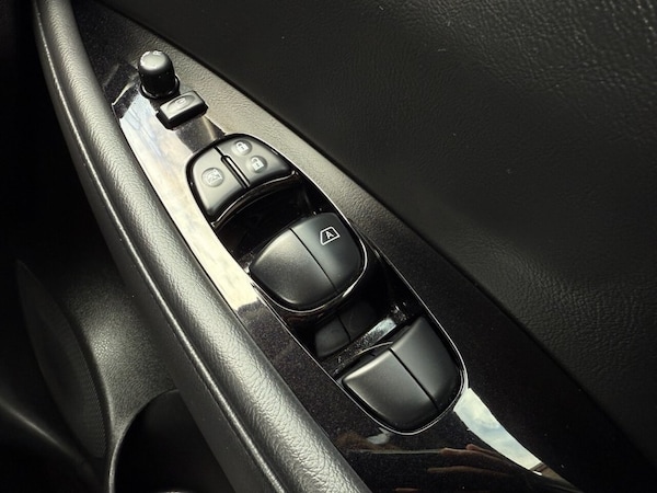 Used Nissan Leaf 2020 for sale - 75444262: Photo 30