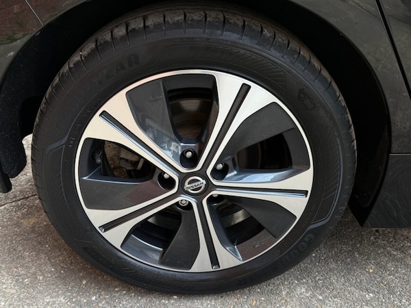Used Nissan Leaf 2020 for sale - 75444262: Photo 35