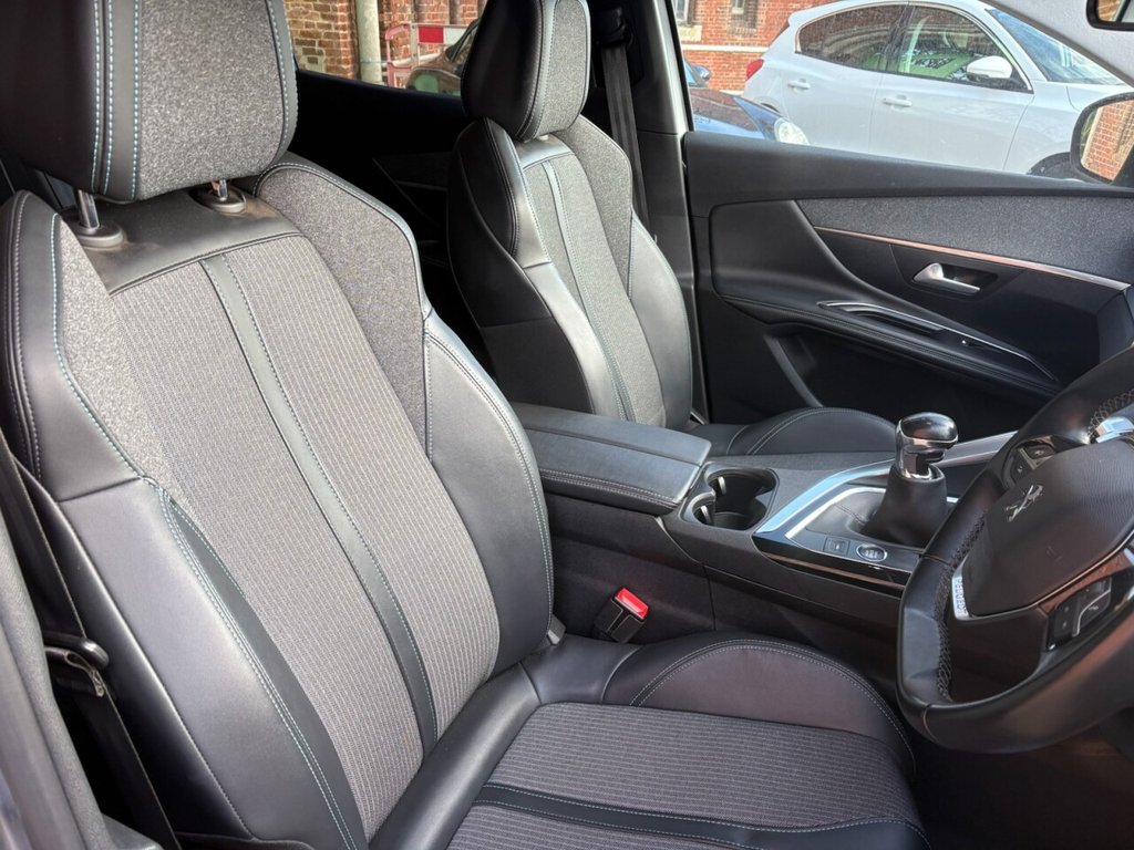 Used Peugeot 3008 2022 for sale - 77608640: Photo 21