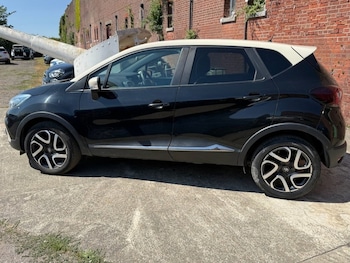 Used Renault Captur 2018 for sale - 79265207: Photo