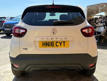 Used Renault Captur 2018 for sale - 78645685: Photo