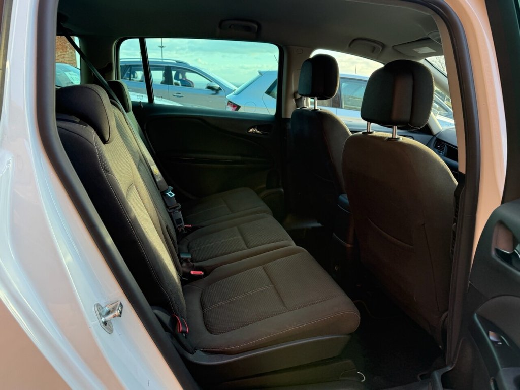 Used Vauxhall Zafira Tourer 2015 for sale - 77122109: Photo 10