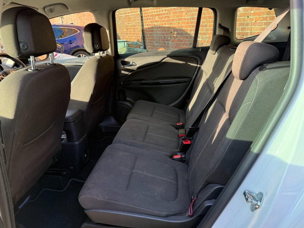 Used Vauxhall Zafira Tourer 2015 for sale - 77122109: Photo 13