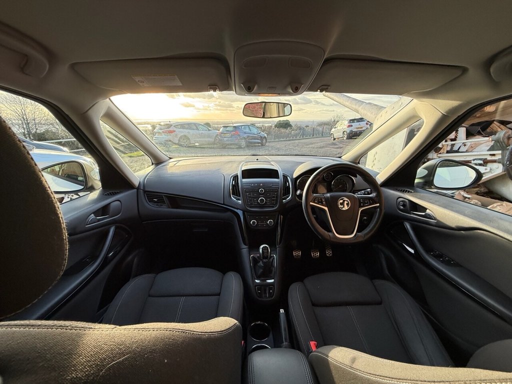 Used Vauxhall Zafira Tourer 2015 for sale - 77122109: Photo 16