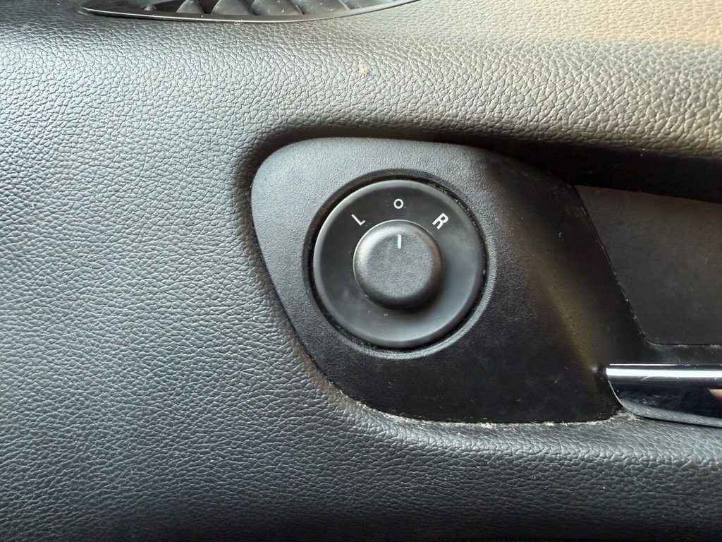 Used Vauxhall Zafira Tourer 2015 for sale - 77122109: Photo 28