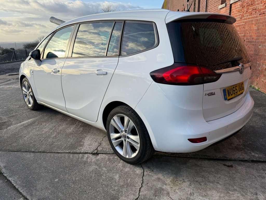 Used Vauxhall Zafira Tourer 2015 for sale - 77122109: Photo 4