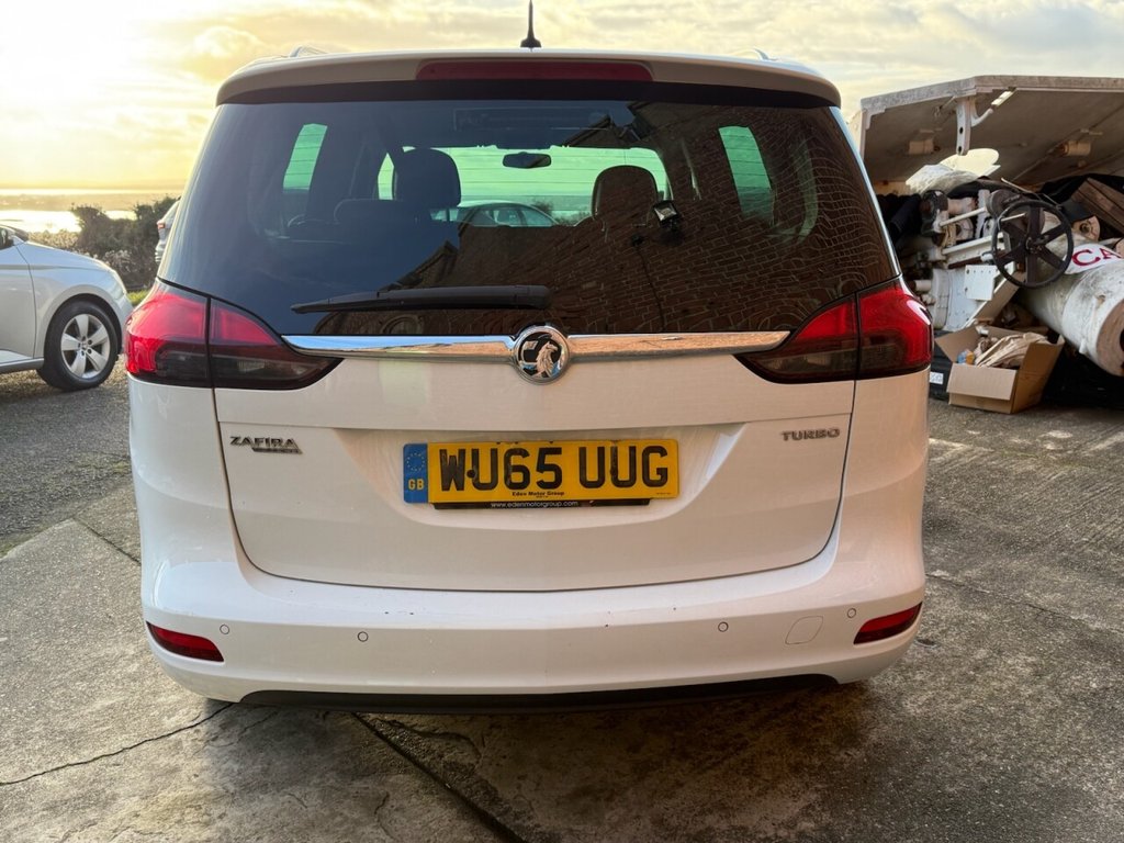 Used Vauxhall Zafira Tourer 2015 for sale - 77122109: Photo 5