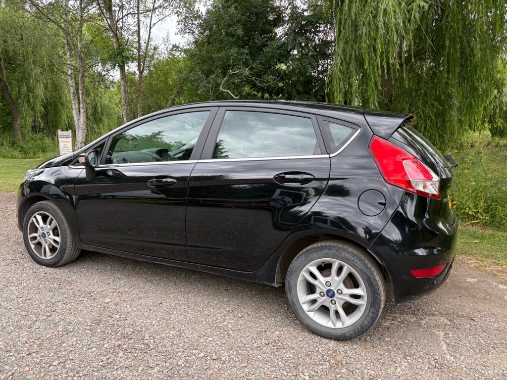 Used Ford Fiesta 2017 for sale - 76934515: Photo 9