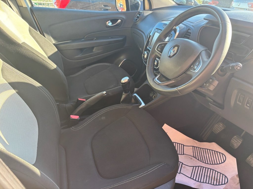 Used Renault Captur 2018 for sale - 78172456: Photo 7