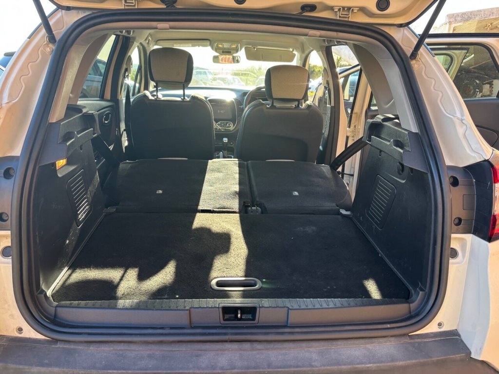 Used Renault Captur 2018 for sale - 78172456: Photo 8
