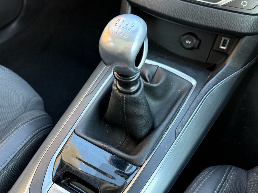 Used Peugeot 308 2018 for sale - 77978933: Photo 14