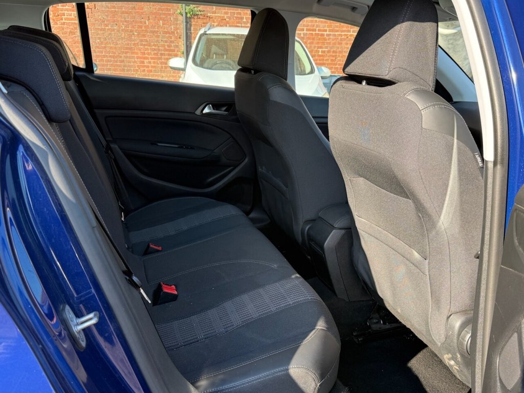 Used Peugeot 308 2018 for sale - 77978933: Photo 8