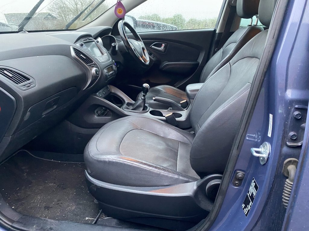 Used Hyundai Ix35 2015 for sale - 77806166: Photo 2