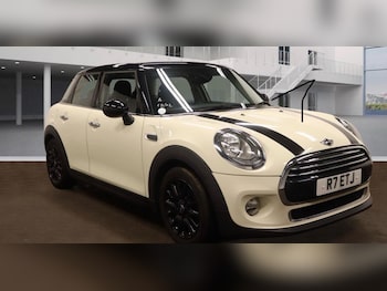2015 (ET) - 1.5 Cooper Hatchback 5dr Petrol Manual Euro 6 (s/s) (136 ps)