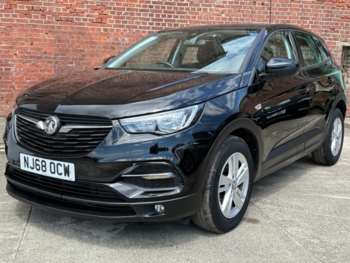 2018 (68) - 1.2 Turbo SE 5dr